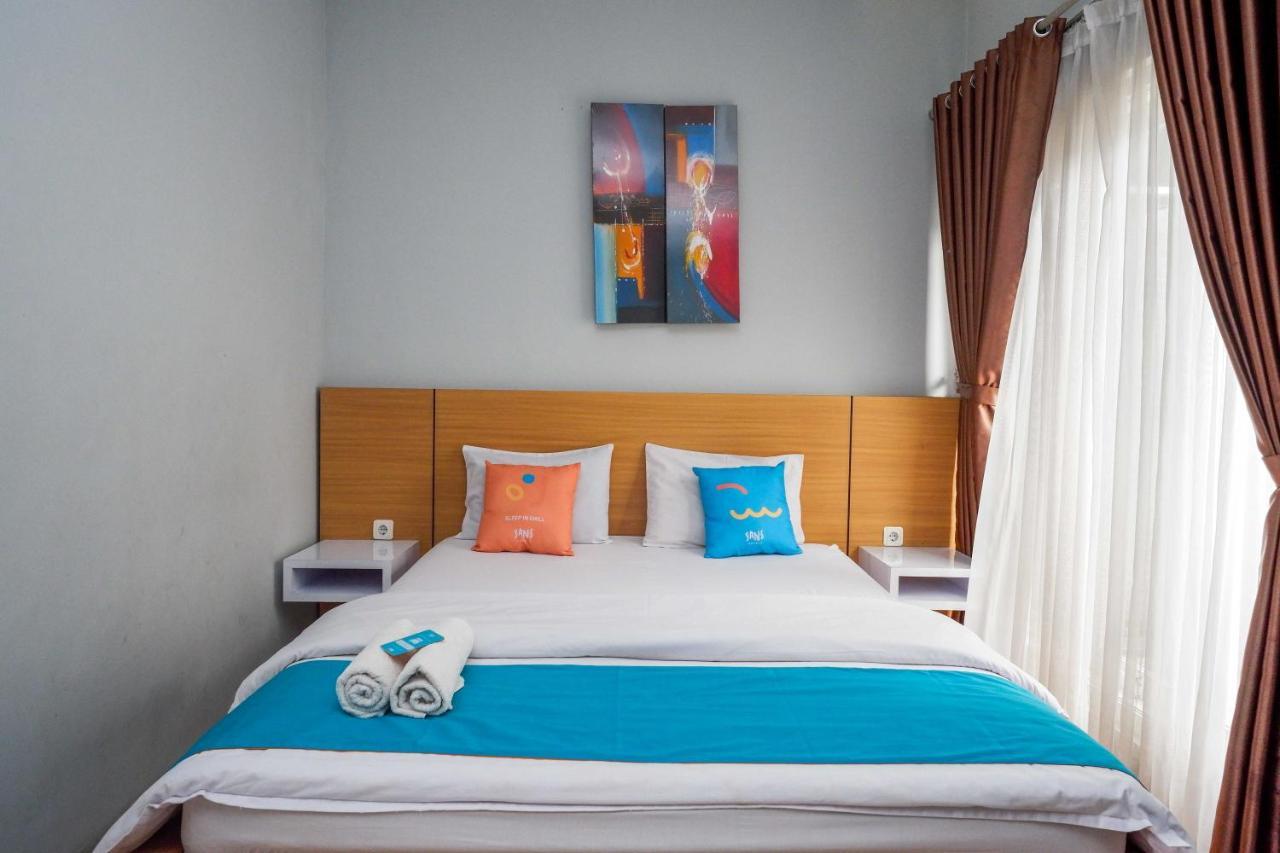 Jarakan Sans Hotel Absari Yogyakarta מראה חיצוני תמונה